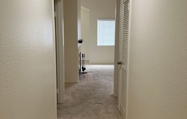 LAHR - 4352 Arizona Street