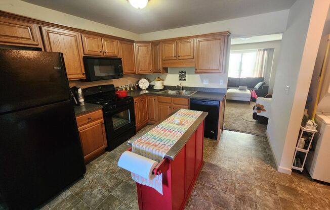 3 Bedroom Townhome Available in Elizabethtown!