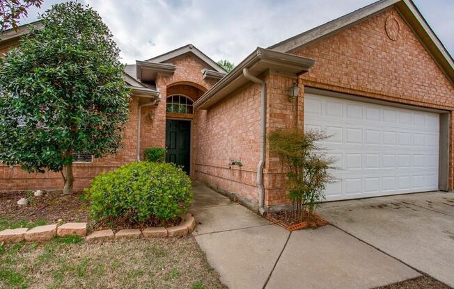 Charming Open-Concept McKinney Home Zoned for Award-Winning Prosper ISD with a Spacious Private Backyard Retreat!