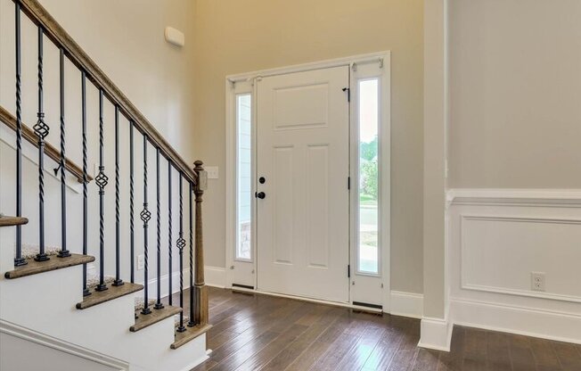 127 RADCLIFF DR
