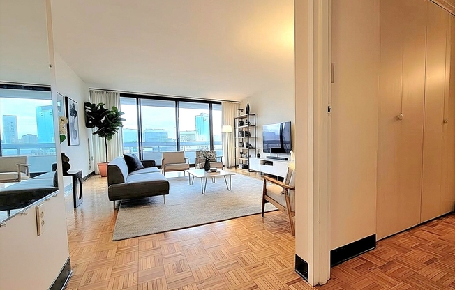 1 bed, 1 bath, 655 sqft, $2,795, Unit 1004
