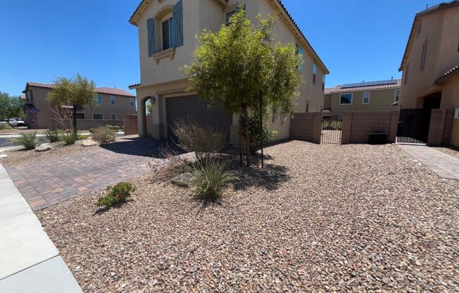 Charming 3-Bedroom Home with Spacious Backyard in Gated Community!
