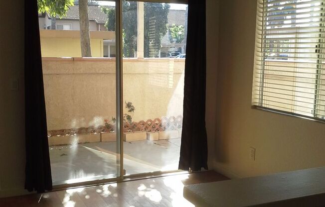 2 beds, 2 baths, $2,600