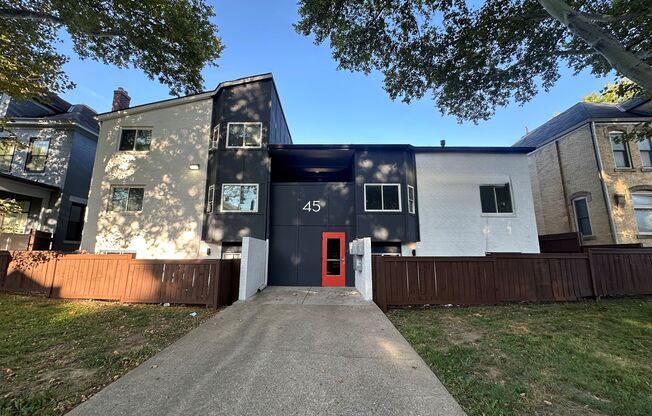 45 Governor Pl.