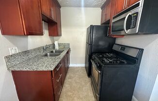 1 bed, 1 bath, $1,095, Unit #1