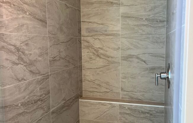 Studio, 1 bath, 285 sqft, $1,325, Unit 310
