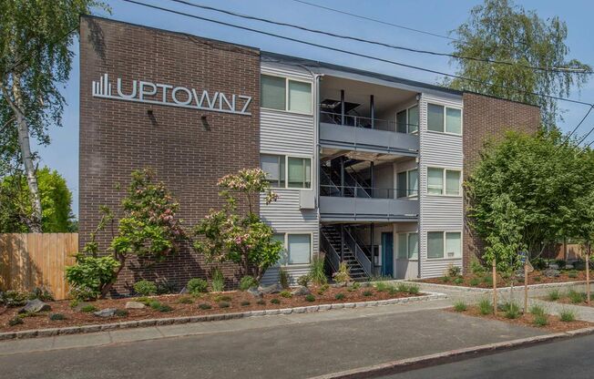 Uptown 7 Apartments