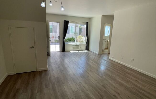 10531 Western Ave. Downey, CA. 90241