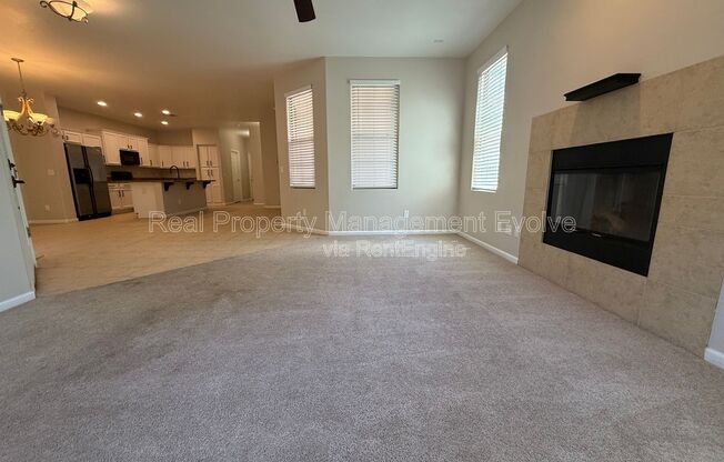 13327 N 152 AVE