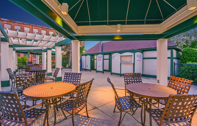 Outdoor patio | Bigelow Commons