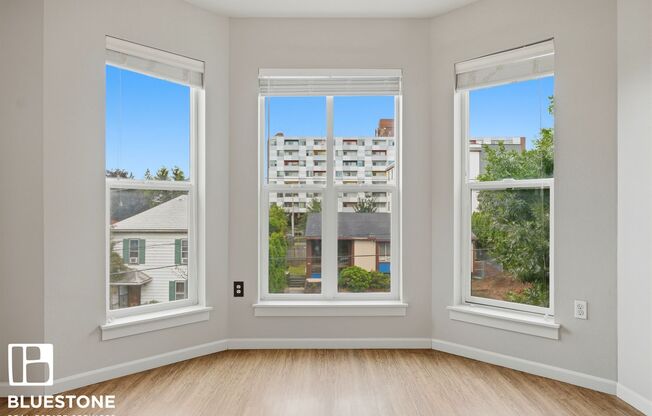 2 beds, 1 bath, 622 sqft, $1,575, Unit 212