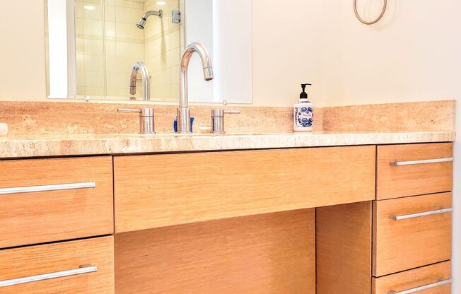Koolani Kakaako Fully Furnished 2 Bedroom 2 Bathroom 2 Parking Executive Condominium with Ocean and Sunset Views