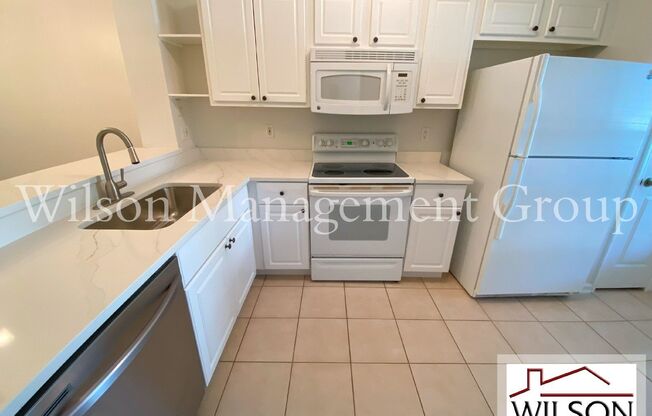 2904 WOODLANDS PARK CT