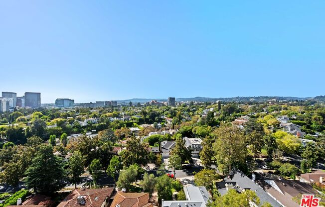 2 beds, 2 baths, 1,088 sqft, $6,200, Unit 1809