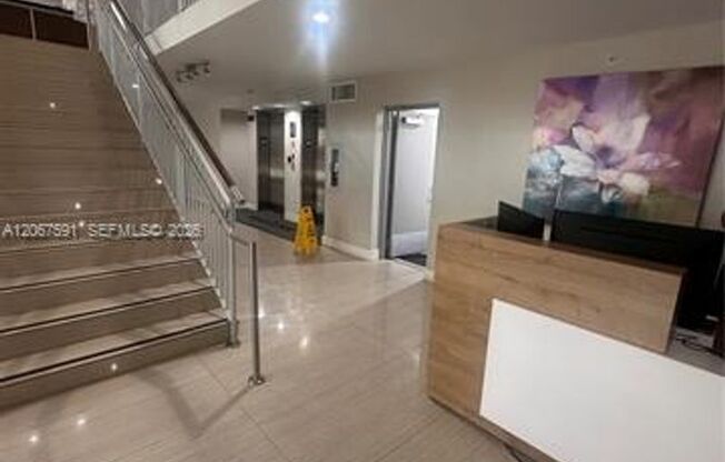 3 beds, 2 baths, $4,200, Unit # 1605