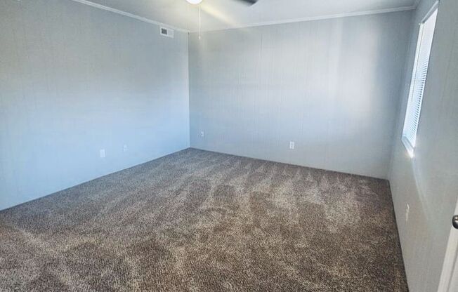 2 beds, 1 bath, 692 sqft, $995, Unit 101-K