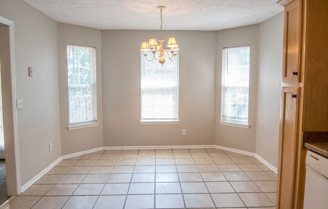 Huge home in LaVergne for rent!