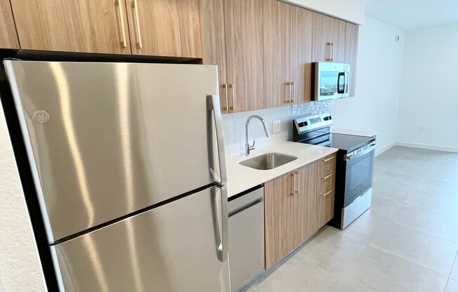 1940 VAN BUREN ST