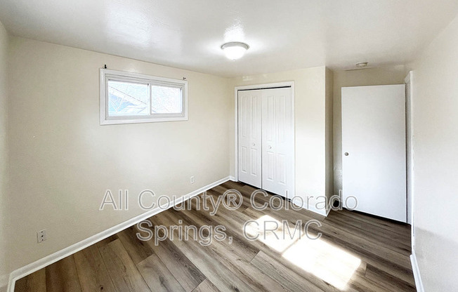 3622 W PIKES PEAK AVE