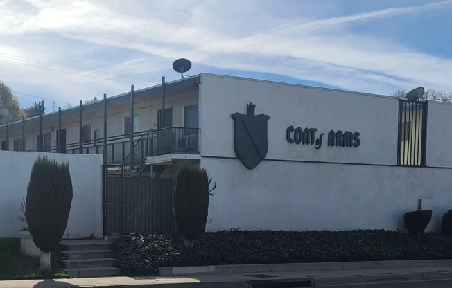 Coat of Arms Apts.