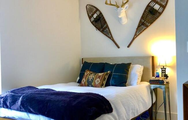 1 bed, 1 bath, 712 sqft, $5,250, Unit 602