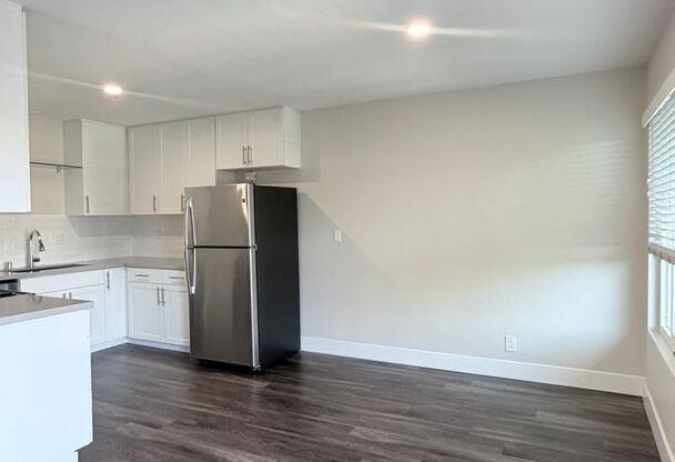 2 beds, 2 baths, 1,050 sqft, $2,995, Unit 45