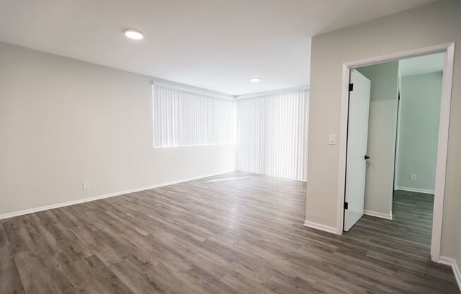 816 S. Bundy Dr