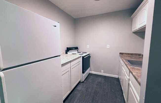 1 bed, 1 bath, 560 sqft, $825, Unit 720-09