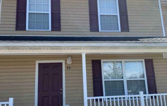 *Re-Rental Available June 3, 2024* 3 Bedroom 2.5 Bath Townhouse