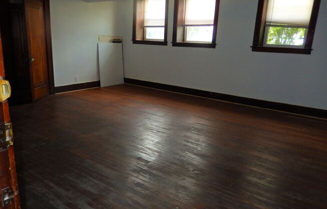 709 Hazelwood