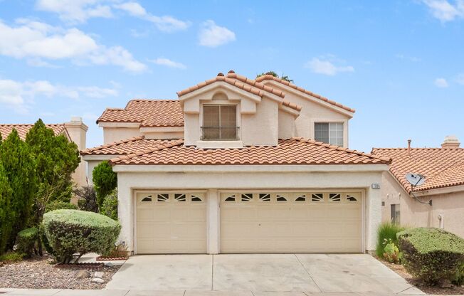 Beautiful 4 Bedroom Home with a 3 Car Garage!