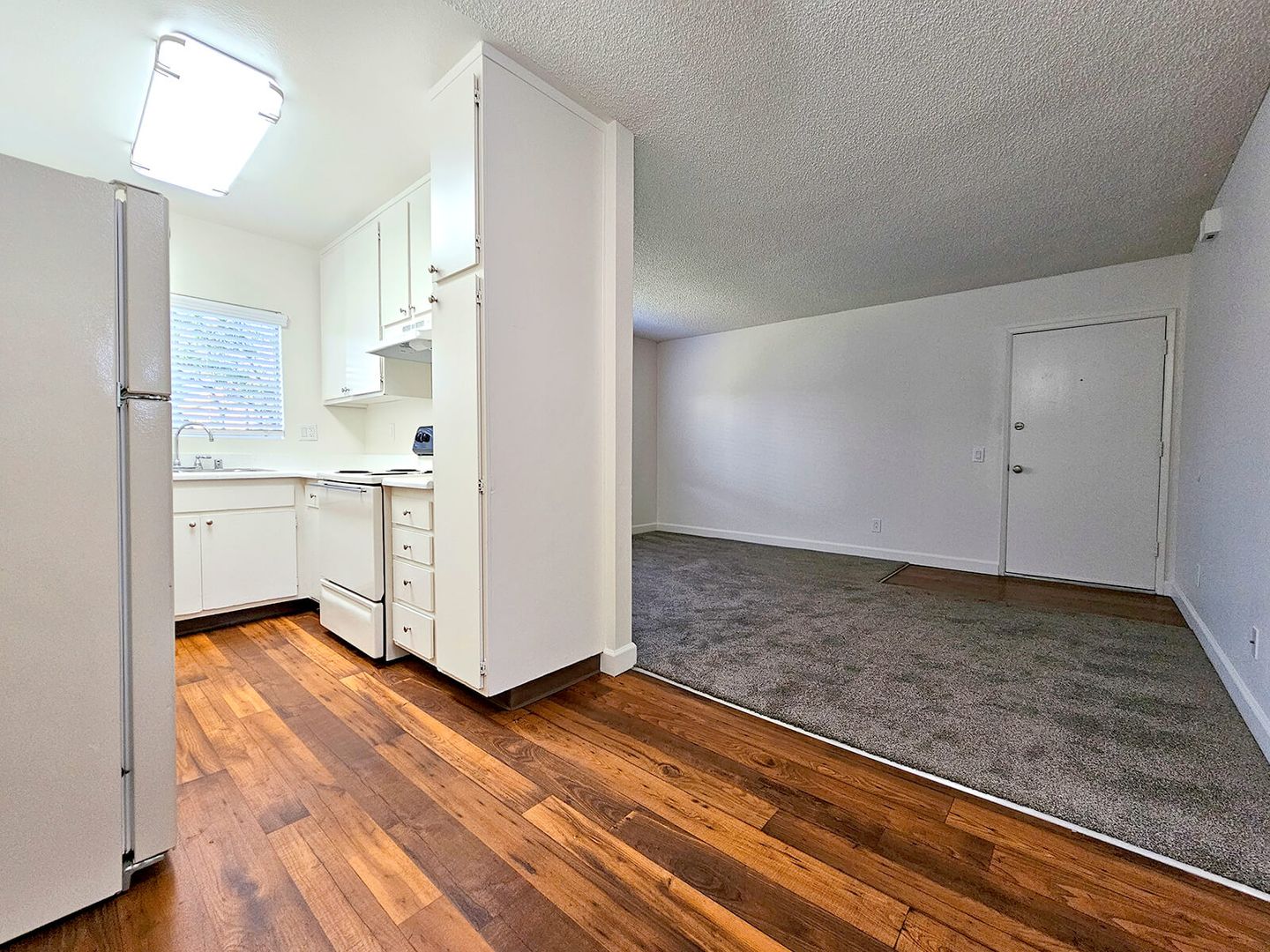 Crestwood Apartments