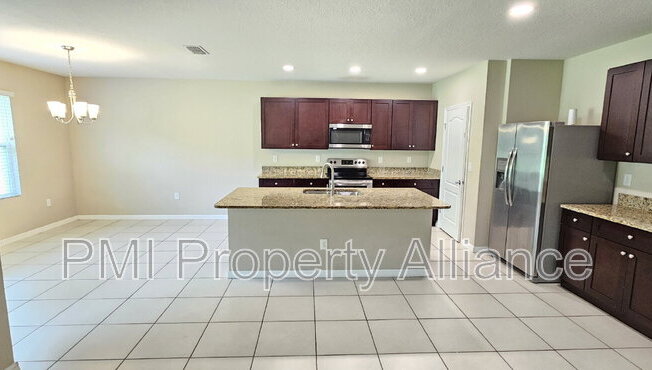 3715 BISHOP LNDG WAY