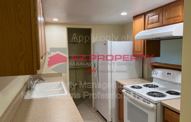 5407 W SHEENA DR