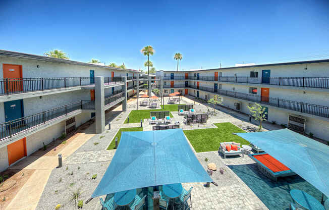 The Icon on Central Apartments in Phoenix, Arizona Courtyard with Games