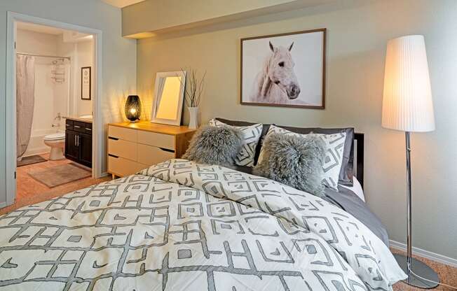 Beautiful Bedroom at Axcess Apartments Portland