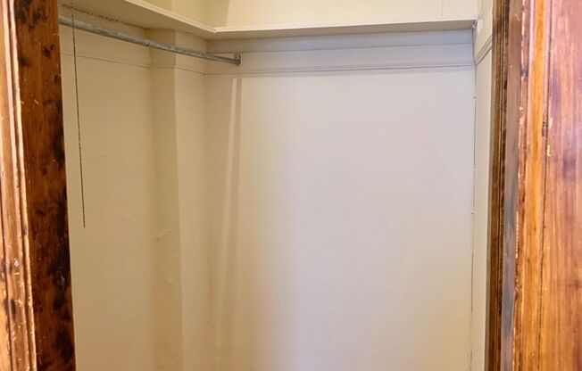 Studio, 1 bath, 300 sqft, $1,585, Unit 530-501