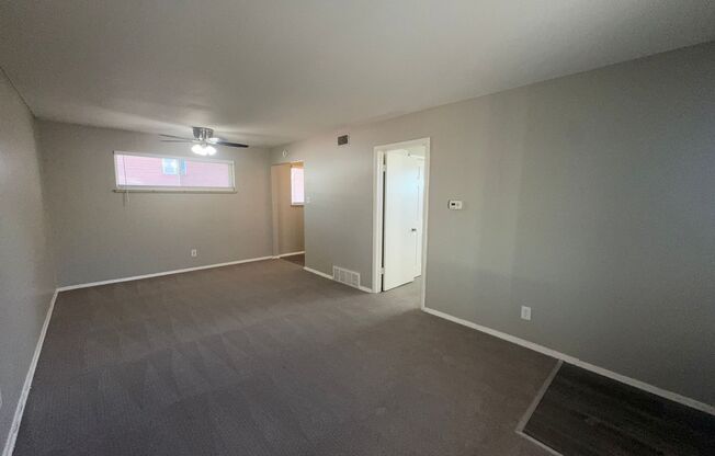 1 bed, 1 bath, 575 sqft, $1,295, Unit 4