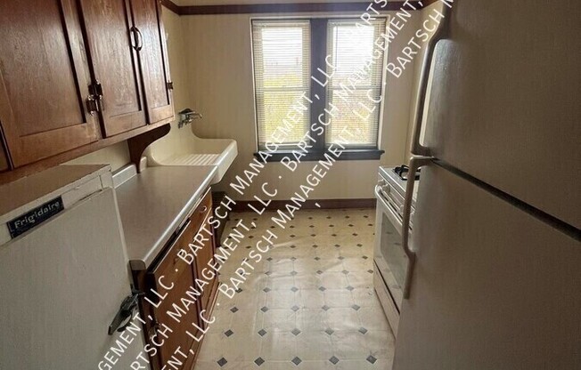 4904 W VLIET ST