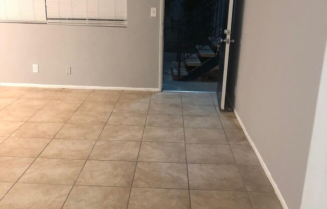 1 bed, 1 bath, 650 sqft, $1,695, Unit 135