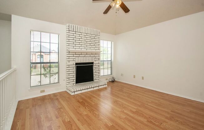 3 Bedroom 2 bath home!