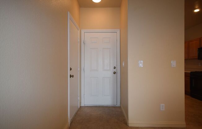 3 beds, 2.5 baths, $2,010