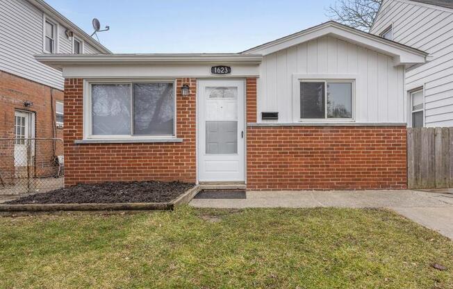 1623 ETHEL AVE