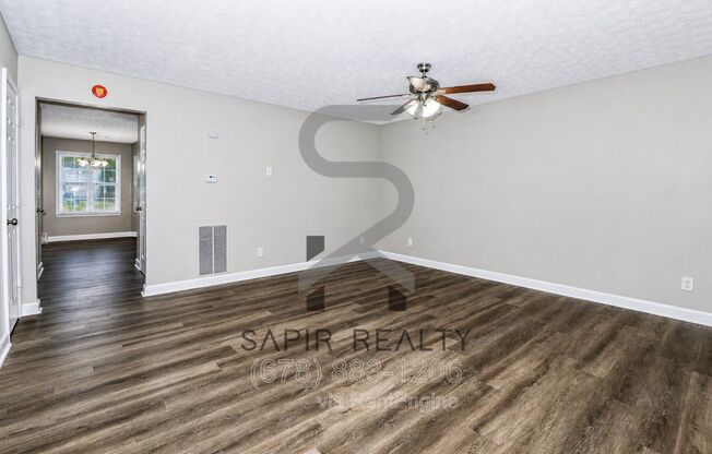 5791 STRATHMOOR MNR CIR