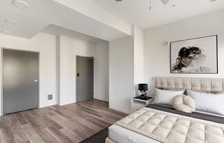 Studio, 1 bath, 295 sqft, $1,225, Unit 403