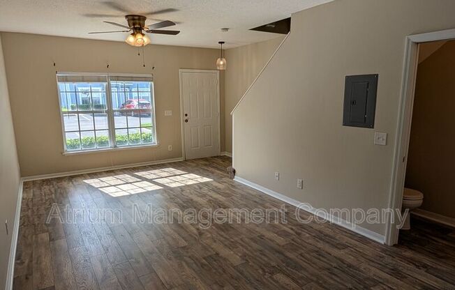 404 WILTON CIR