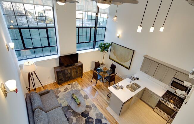 1 bed, 1 bath, 780 sqft, $2,631, Unit 2B