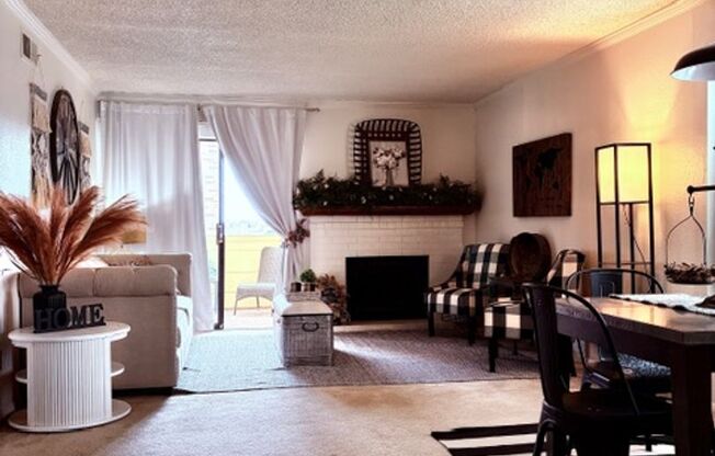 2 beds, 2 baths, 1,202 sqft, $905, Unit 0104