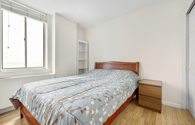 1 bed, 1 bath, $3,800, Unit 4B