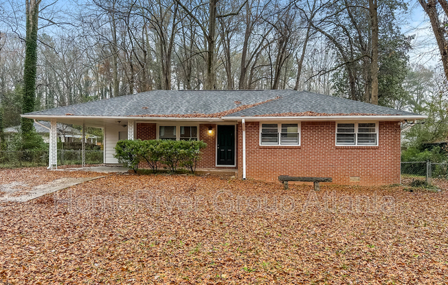 506 SHADY LN